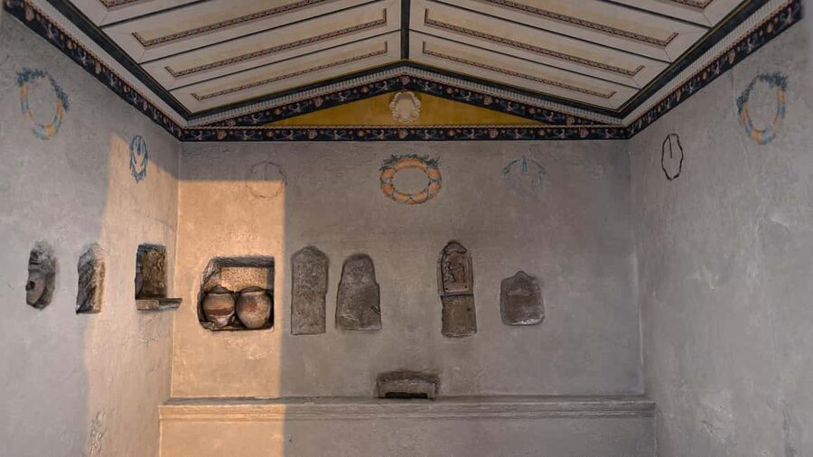 Hypogeum of the Crystallines Standard Visit - Timing, Group Size, and Practical Limits