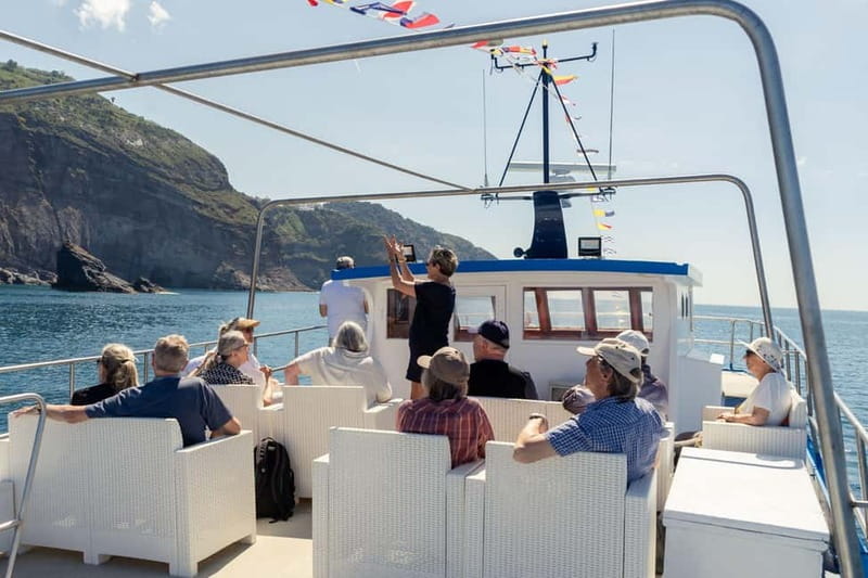 Ischia: Boat tour with swimming stops and lunch on board - The return past Forio’s western sights