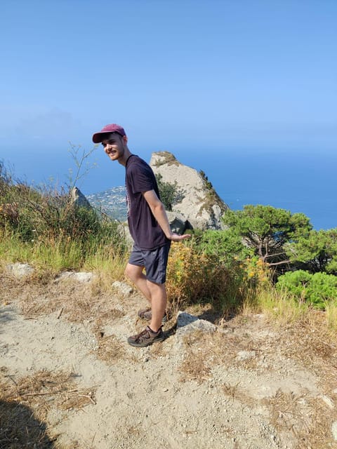 Ischia: Epomeo summit hike - Lunch at Ristorante La Grotta da Fiore