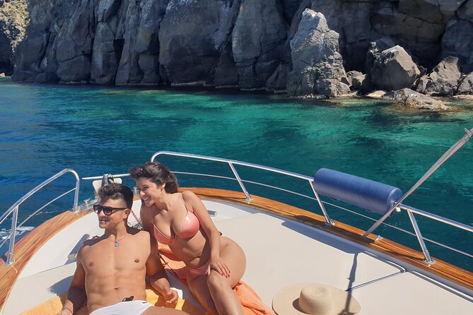 Ischia island private excursion on Gozzo Fratelli Aprea 7,5m - Four hours of island views and a possible lunch stop
