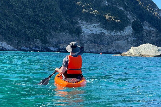 Kayak Tour with Local Guide - Paddling toward Spiaggia di Citara