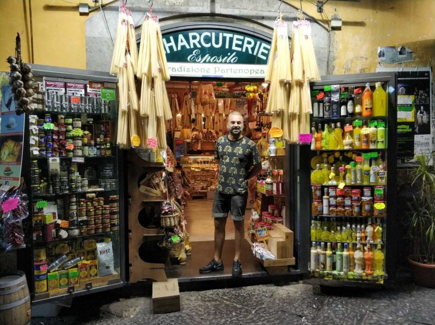Naples: 3 Hour Food Tasting Tour - Why a Naples food walk makes sense
