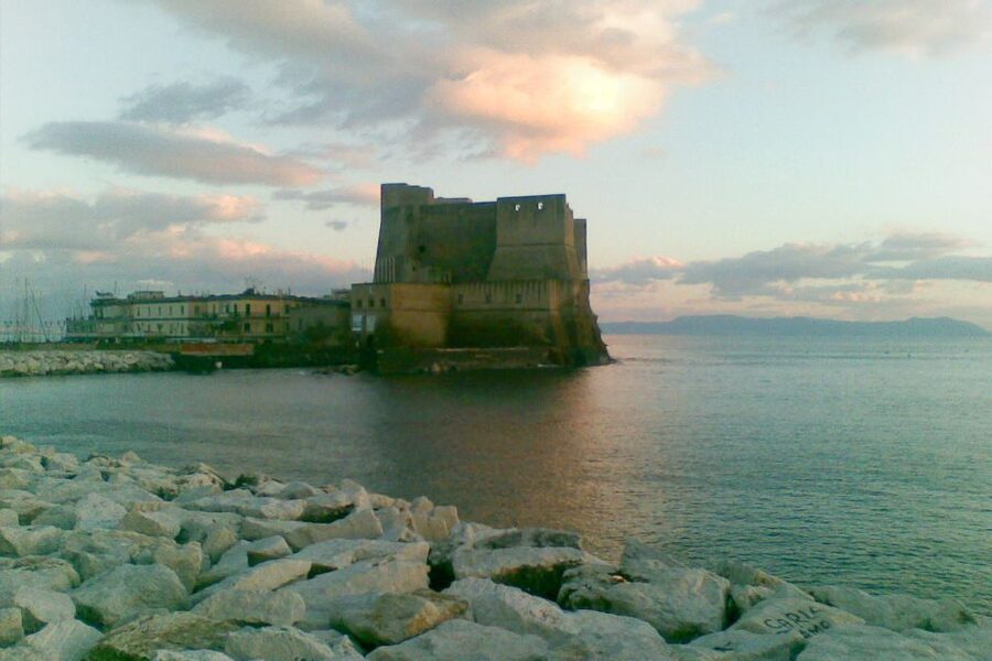 Naples and Pompeii: Half-Day Tour - Town Hall Square and New Castle