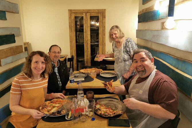 Naples: Authentic Italian Pizza Making Class with Local Pizzaiolo - Lunch or dinner: choosing the right time