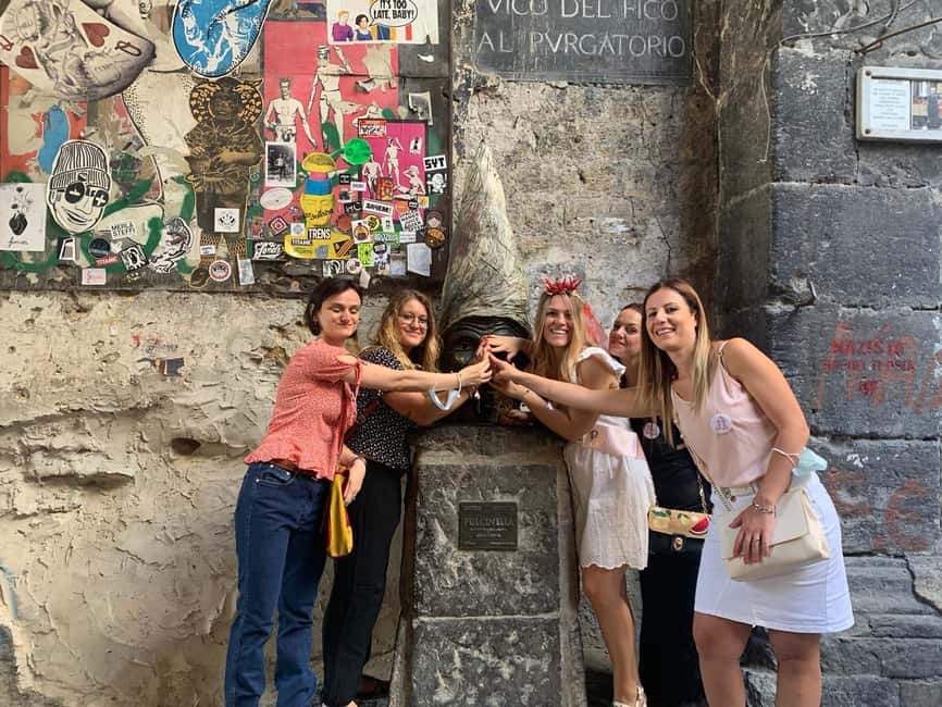 Naples: Bachelorette Party with Insolitaguida - A bachelorette party made for Naples