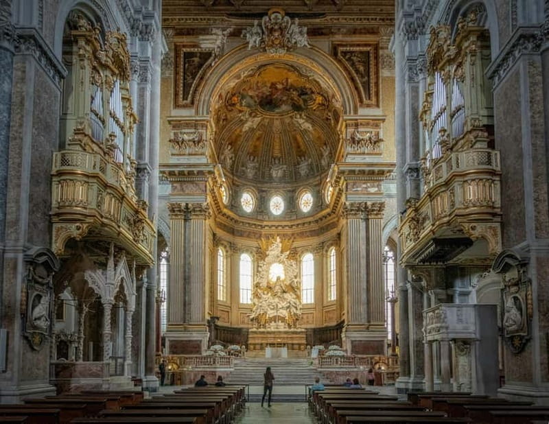 Naples behind the scene walking guided tour - Why Naples folklore makes this walk different
