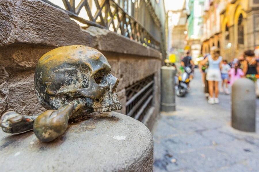 Naples behind the scene walking guided tour - Pulcinella, lucky noses, and street art