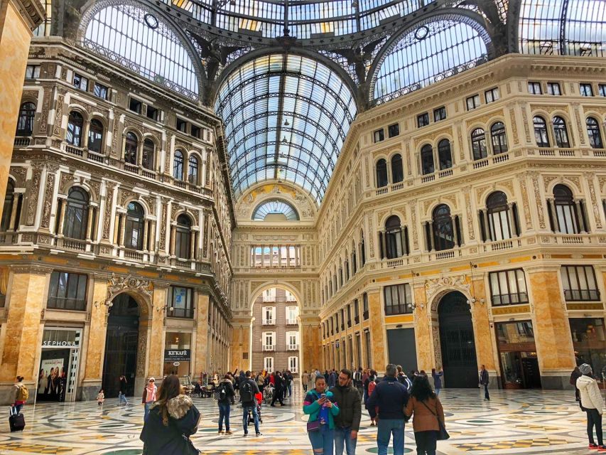 Naples Best City Highlights Tour with Local Guide - Starting beside the Neptune Fountain