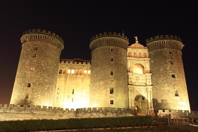 Naples by Night Tour Including Pizza Dinner - Pizza in the historic center