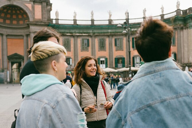Naples by Night: Ultimate Neapolitan Tasting Tour - Chocolate and pizzette start the night