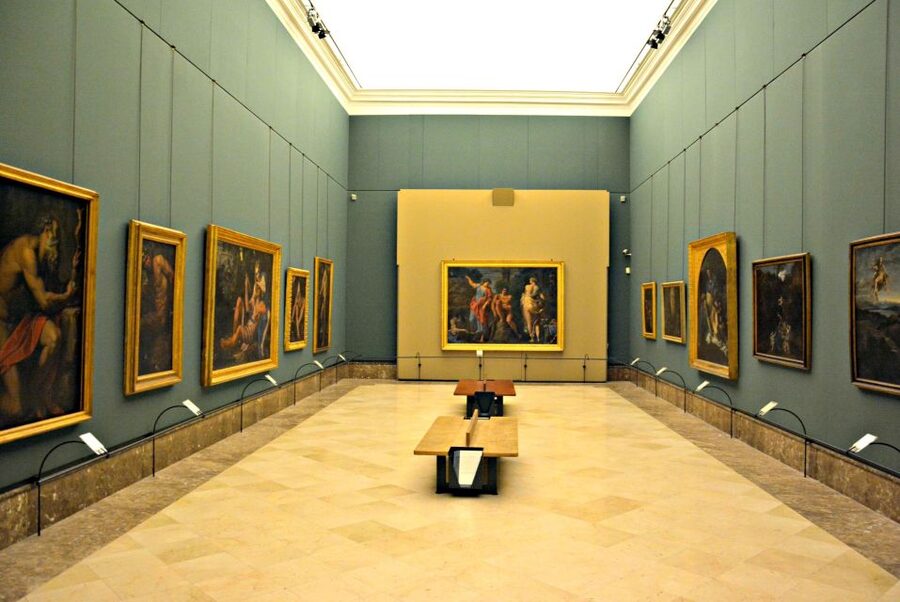 Naples: Capodimonte Museum small group tour - The Museum Setting Adds More Than A Backdrop