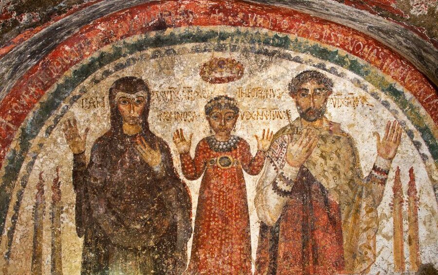 Naples: Catacombs of San Gennaro Entry Ticket & Guided Tour - Entering the Catacombs of San Gennaro