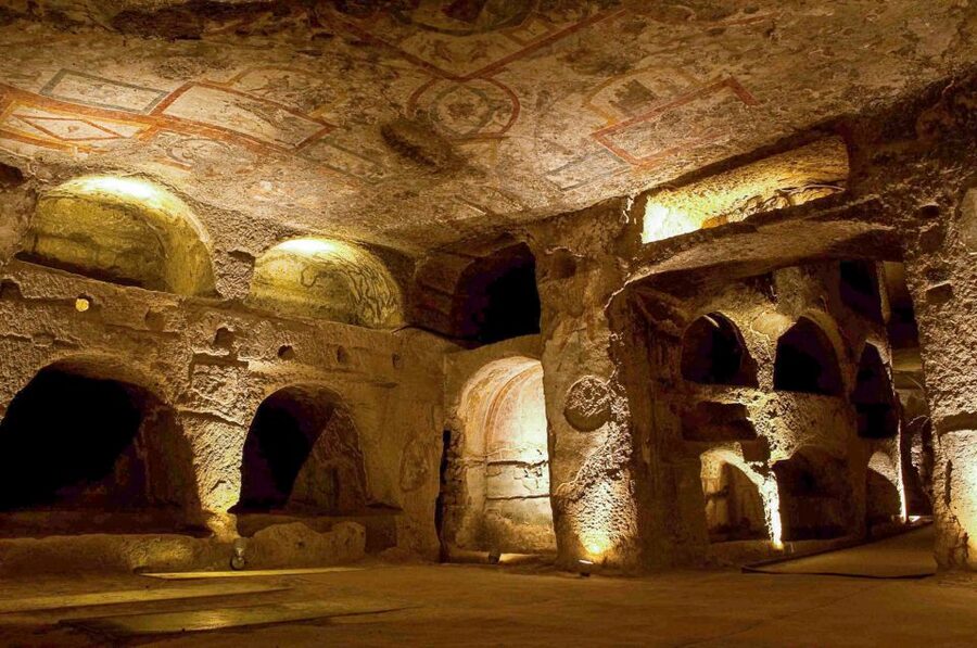 Naples: Catacombs of San Gennaro Entry Ticket & Guided Tour - Rione Sanità and the local renewal project