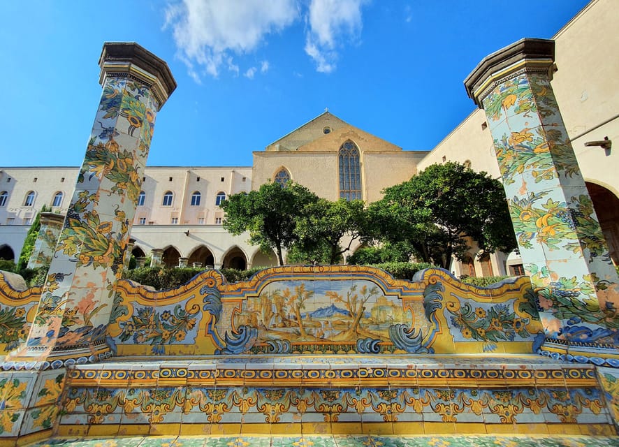 Naples: Church Of Santa Chiara Guided Tour - Why Santa Chiara deserves two hours