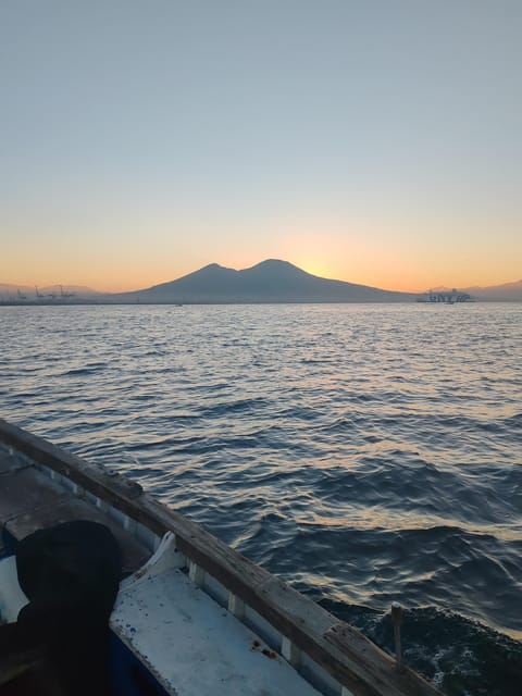 Naples: City Boat Tour with Aperitif - Mergellina, Posillipo, and the Vesuvius panorama