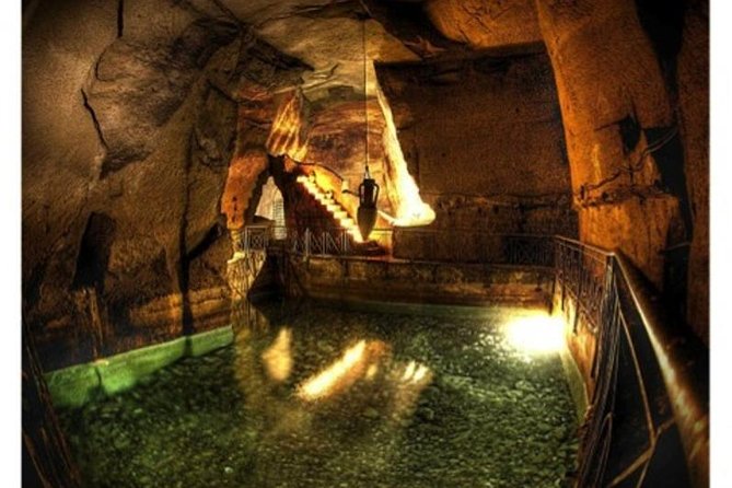 Naples: City Center Walking Tour with Underground Naples - Guide quality and the pace of the walk