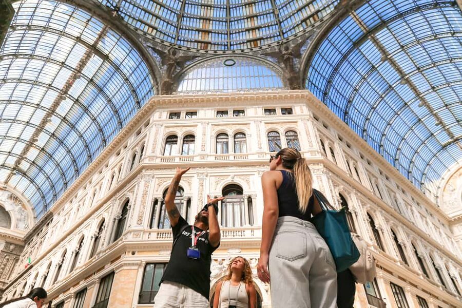 Naples: Culture & Street Food with a Local Guide - Piazza del Gesù Nuovo and two very different façades