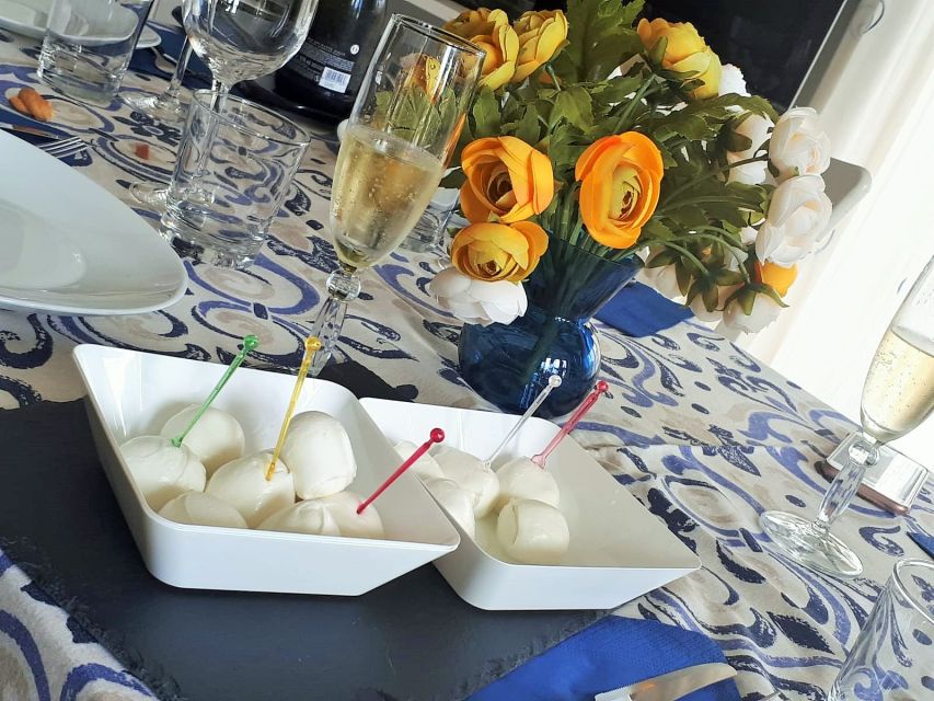 Naples: Fresh Pasta Cooking Class and Dinner with a Local - Sunset views and Neapolitan hospitality
