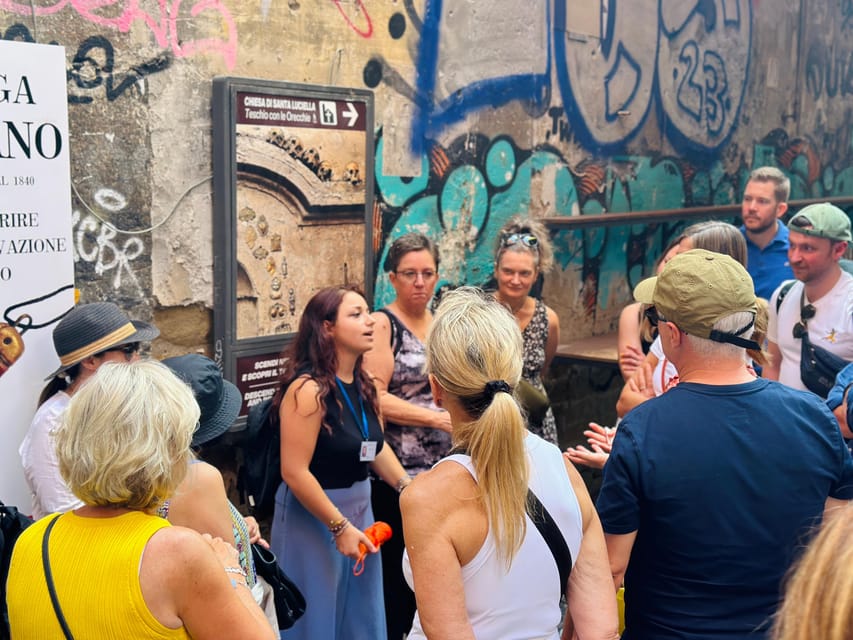 Naples: Guided Street Food Tour with Spritz - The guides are a major part of the experience