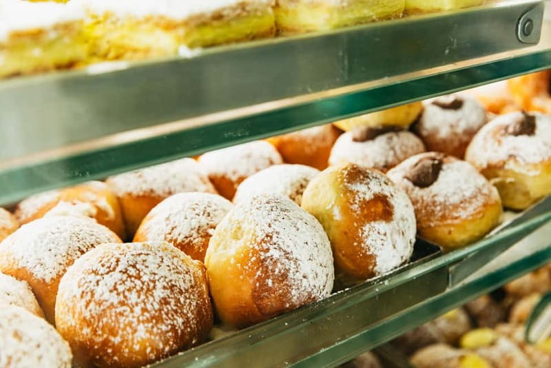 Naples: Guided Street Food Tour with Spritz - Desserts around Piazza Nilo and Spaccanapoli