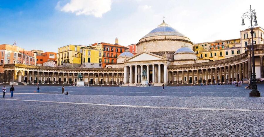 Naples: Guided Walking Tour - Teatro di San Carlo and Galleria Umberto I