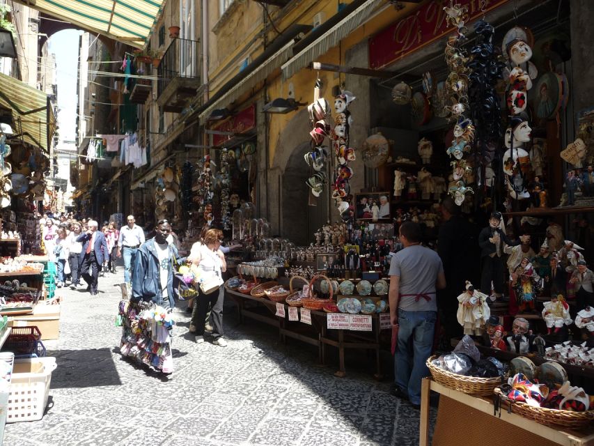 Naples: Guided Walking Tour - Gesù Nuovo and Santa Chiara