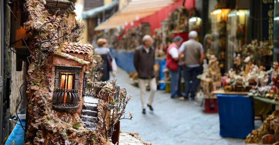 Naples: Historic Center Guided Tour with Underground Ruins - Starting at Neptune Fountain in Piazza Municipio