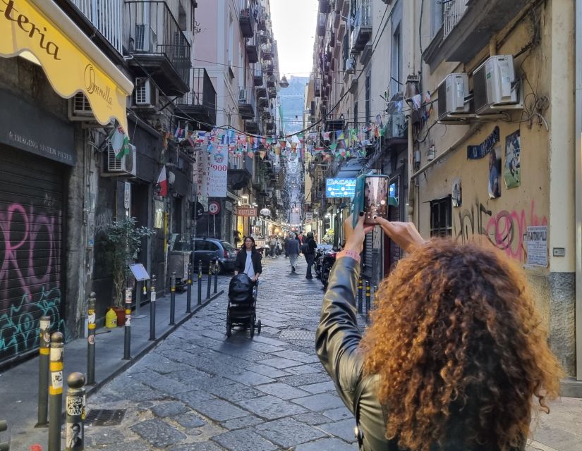 Naples: Historic City Center Guided Walking Tour - Via dei Tribunali and the working old center