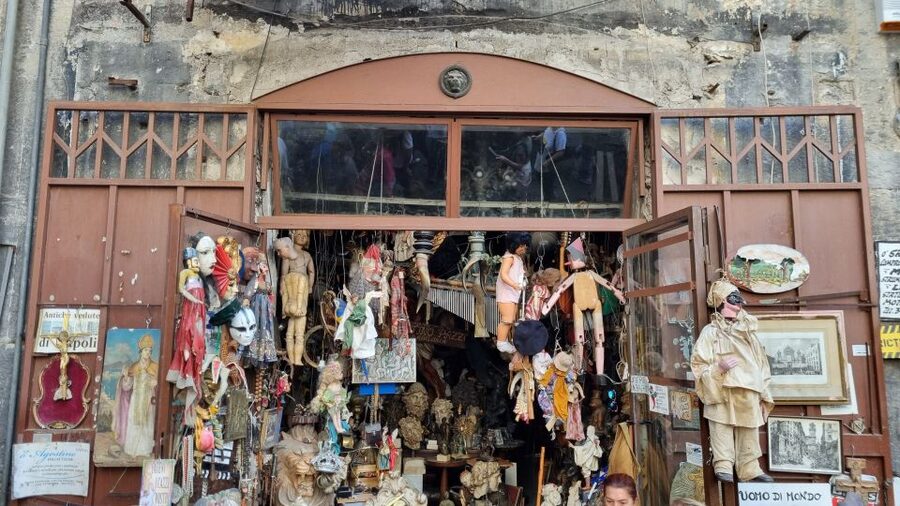 Naples: Historic City Center Guided Walking Tour - The value of $28