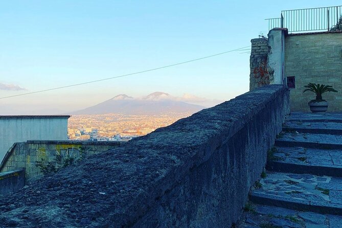 Naples Historical Center walking tour (2hrs) - Two hours, a group of up to 25, and the price