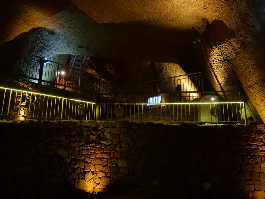 Naples: LAPIS Museum Guided Visit in Italian - What the 75-minute schedule feels like