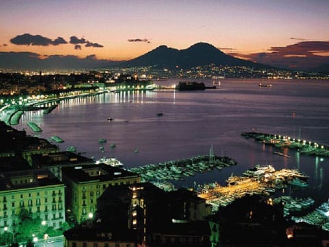 Naples: Night Driving Tour with Local Pizza Dinner - Posillipo Hill and the Bay of Naples