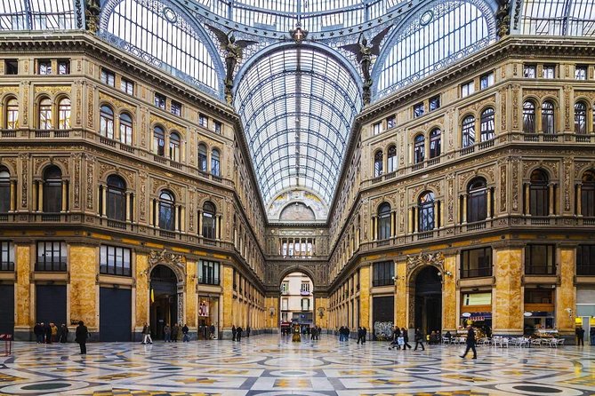 Naples panoramic tour and Monumental historic center. - Key points to know before booking