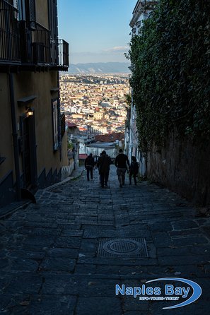 Naples Panoramic Walking Tour: From the Hills to the Center - Vomero: Naples above the noise