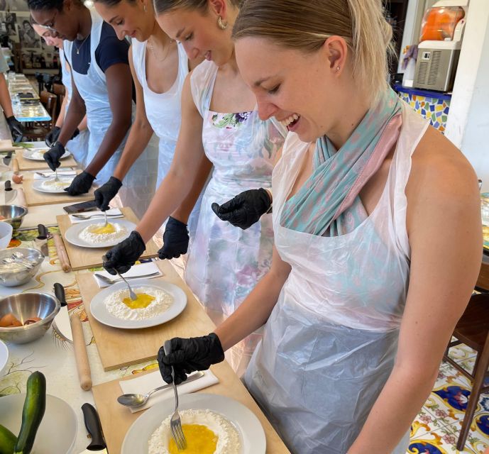 Naples: Pasta Cooking Class with Tiramisù and a Drink - Practical limits you should know before booking