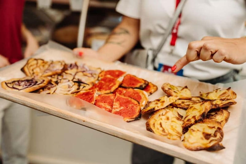 Naples: Pasta, Wine & Authentic Food Tour - Key points to know before booking