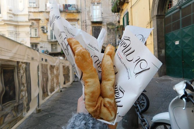 Naples: Pizza and Beyond Food Tour by Do Eat Better - Frittatina di pasta at Piazza San Gaetano