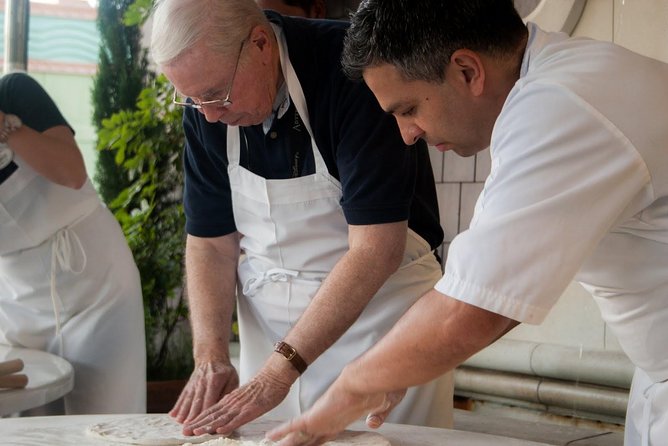 Naples Pizza Cooking Class - From flour and yeast to a workable dough