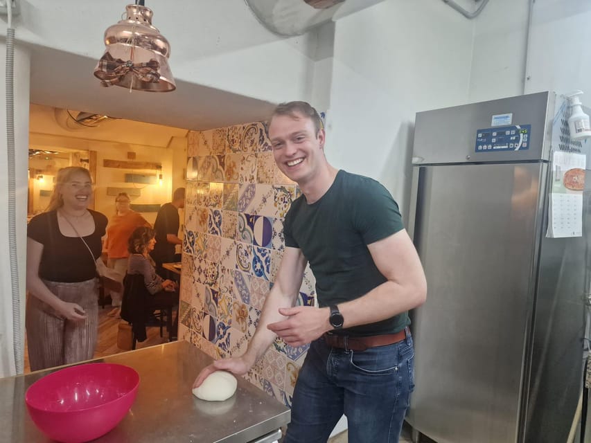 Naples: Pizza Making Class with Local Pizzaiolo - A Starter, Your Pizza, and a Drink