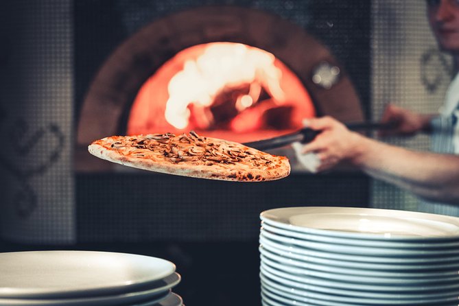 Naples Pizza-Making: From Dough to Dessert & Wine at Pizzeria - Making pizza in the home of Neapolitan pizza