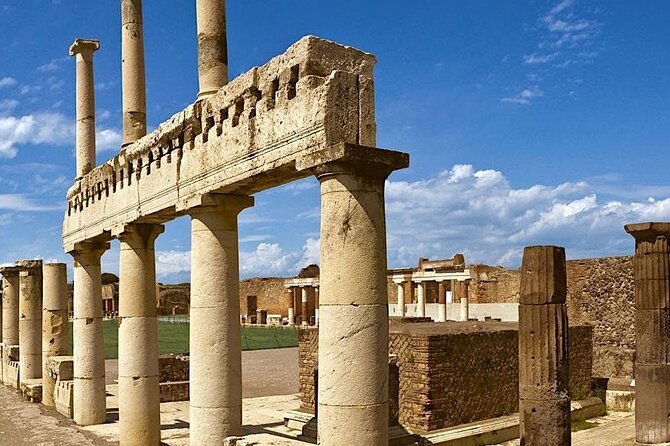 Naples, Pompeii and Sorrento full day tour from Naples - Is $123.67 a fair price?