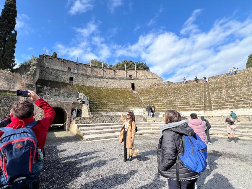 Naples: Pompeii & Mt. Vesuvius Day Trip with Tickets & Lunch - Should you book Pompeii and Vesuvius together?