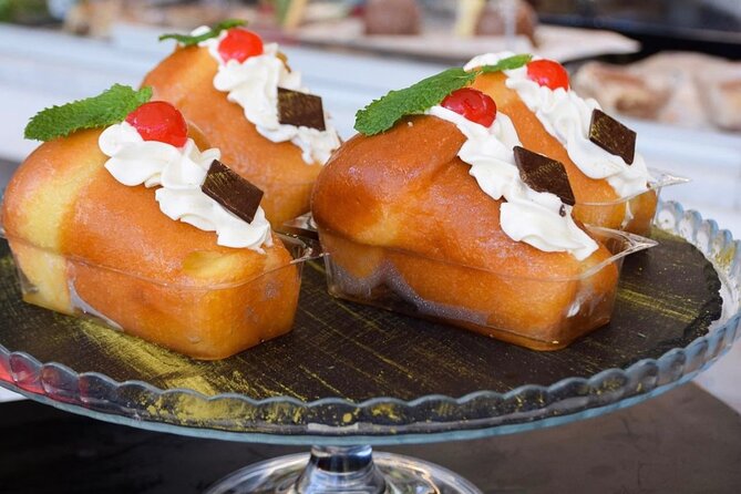 Naples Private Food Walking Tour from Pizza to Limoncello - Pignasecca Market and Naples at street level