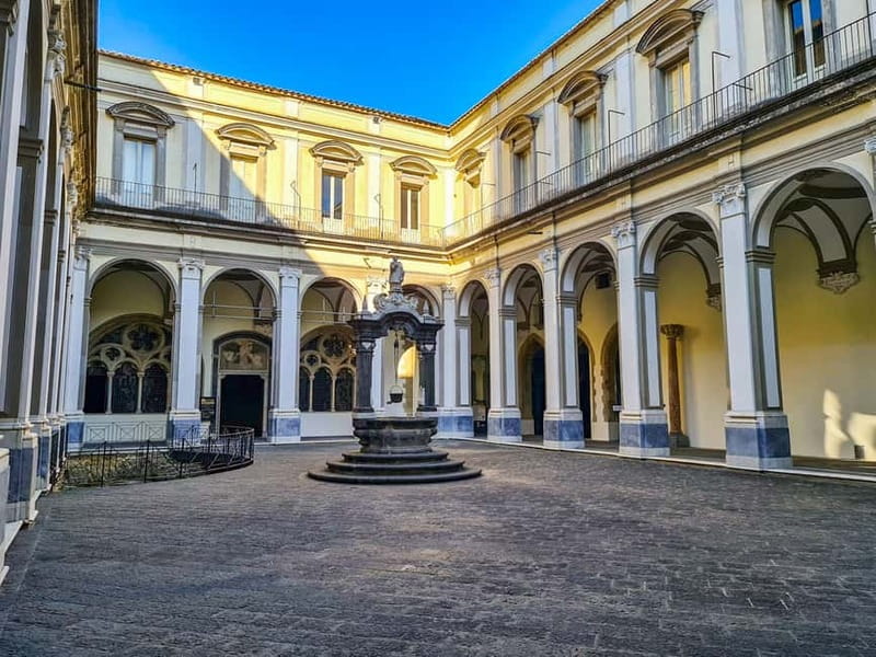 Naples: San Lorenzo Maggiore and Neapolis Sotterrata Ticket - The ancient market is the archaeological highlight