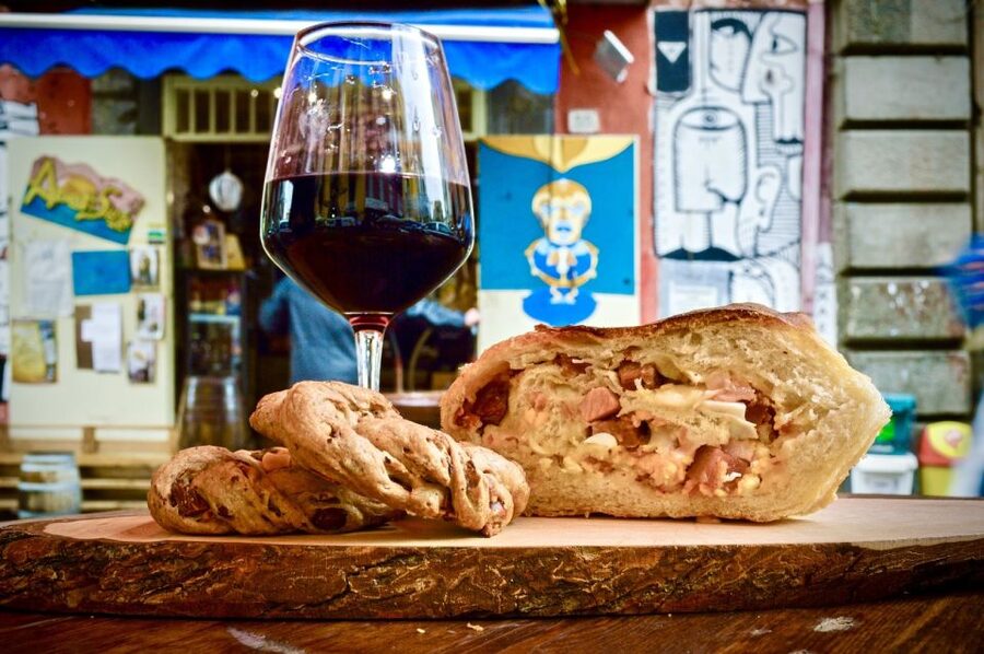 Naples: Secret Food Tour with Local Guide - Walking the Major Decumano on Via dei Tribunali
