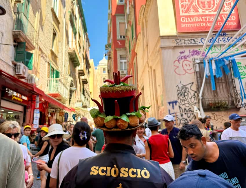 Naples: Secret Food Tour with Local Guide - Charcuterie, wine, and a pause from the old center