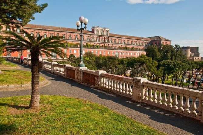 Naples Shore Excursion:Small Group Naples City Sightseeing Tour - Small group promise versus shared-tour reality