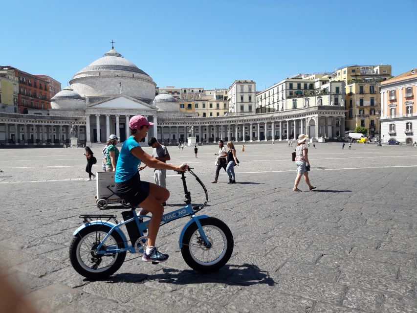 Naples: Sightseeing Tour by E-Bike - The royal heart of Naples