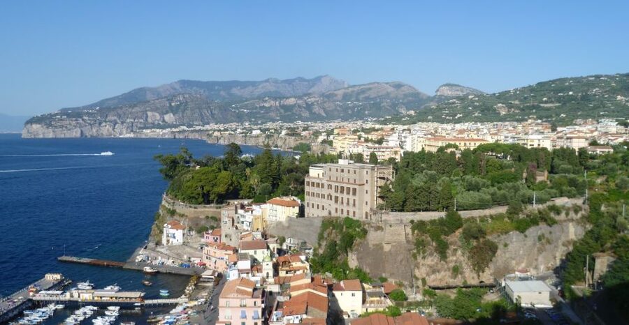 Naples: Sorrento, Amalfi Coast, Pompeii Trip from the Port - Why this route works from Naples port