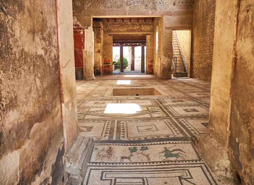 Naples: Sorrento and Pompeii with lunch & tickets included - Lunch before the Pompeii walk